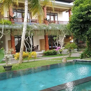 Guest house Nyoman Sandi ***